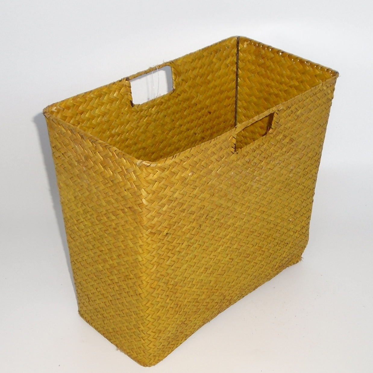 Seagrass Hand Made Basket (9605-2)
