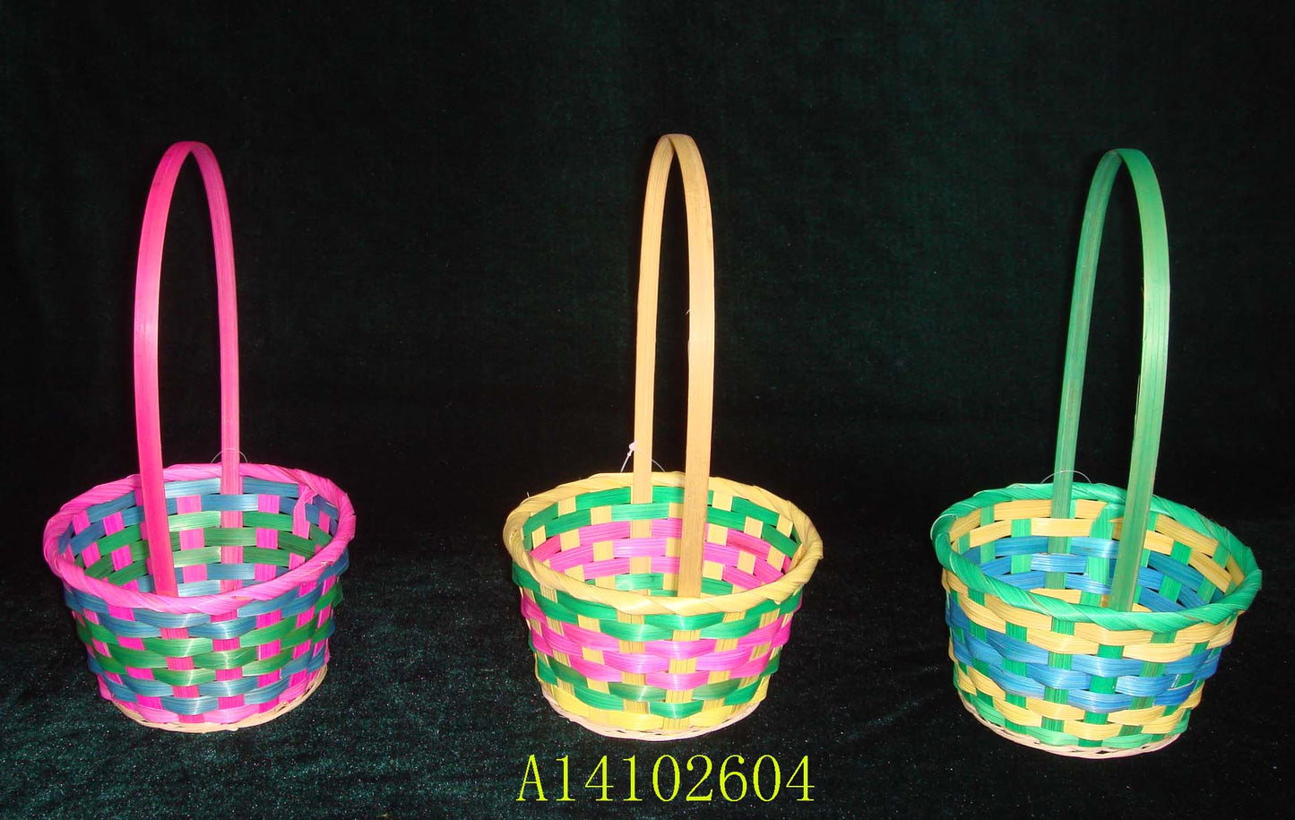 Bamboo Hand Made Basket (A14102604)