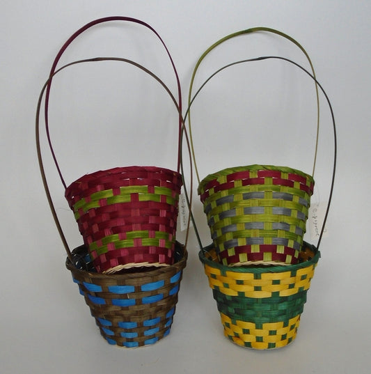 Bamboo Hand Made Basket (1592293931)