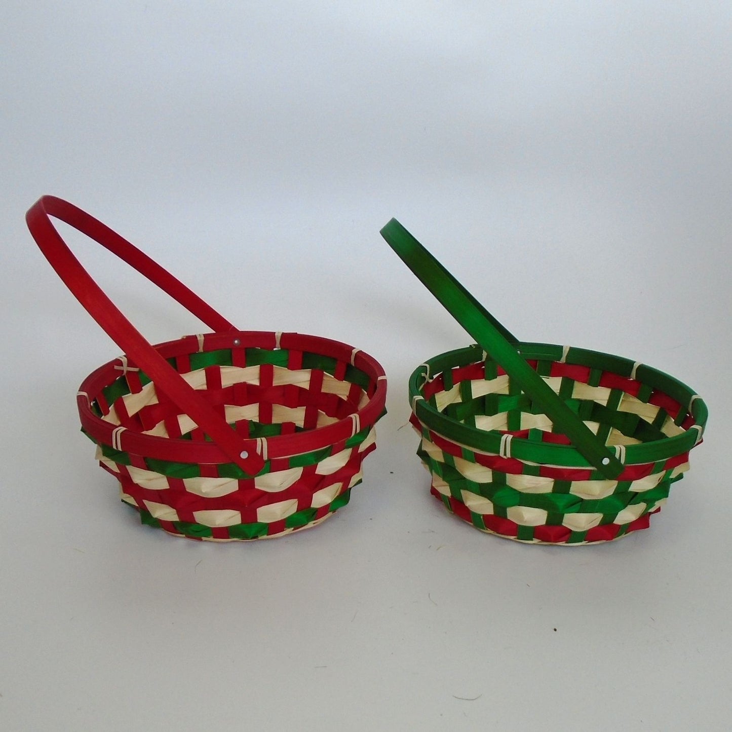 Bamboo Hand Made Basket (1592297904)