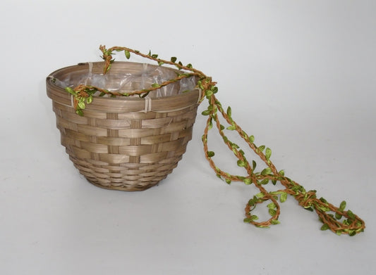 Bamboo Hand Made Basket (1618893421)