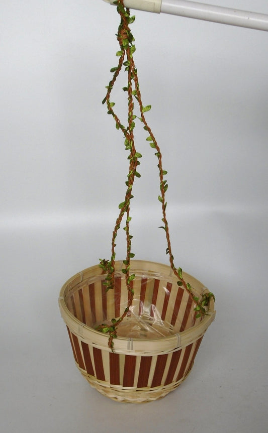 Bamboo Hand Made Basket (1618895584)