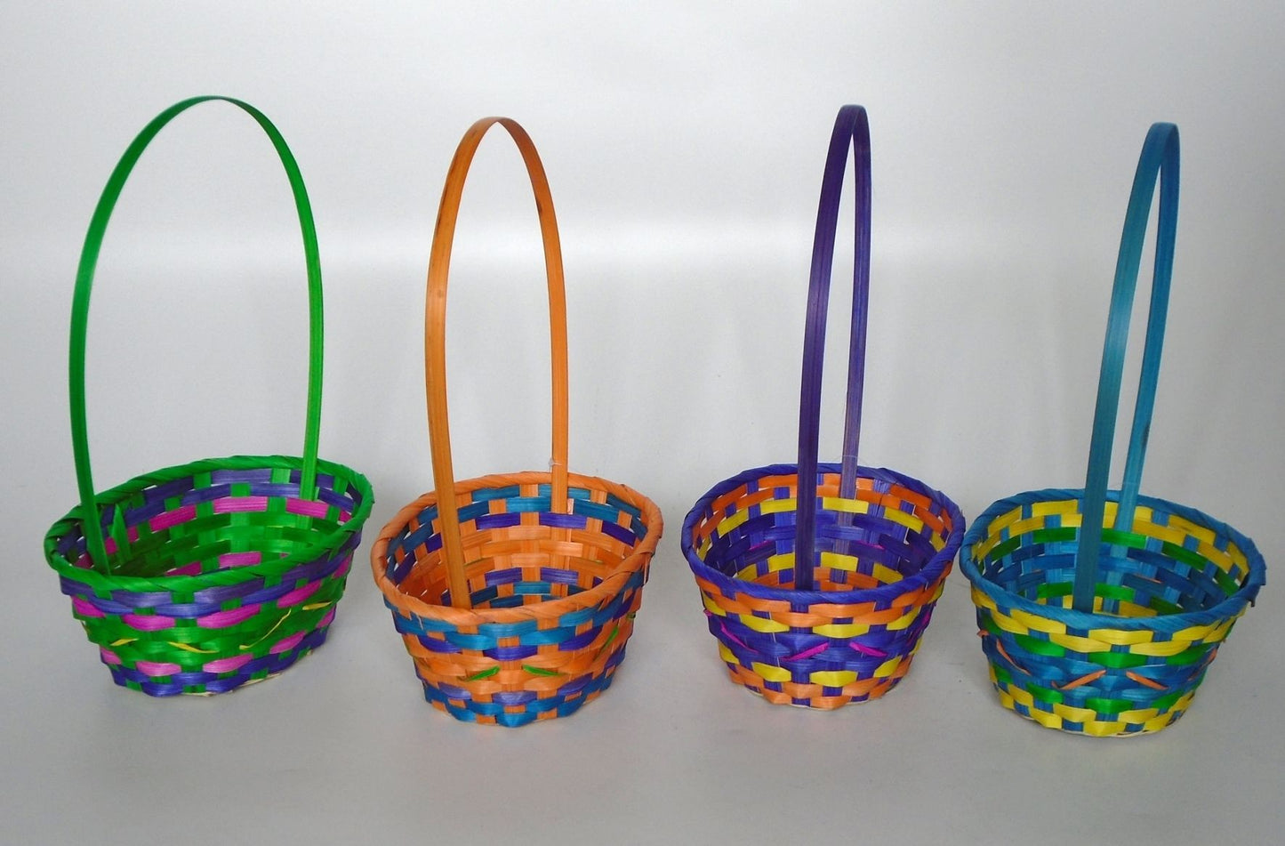 Bamboo Hand Made Basket (1618900793)