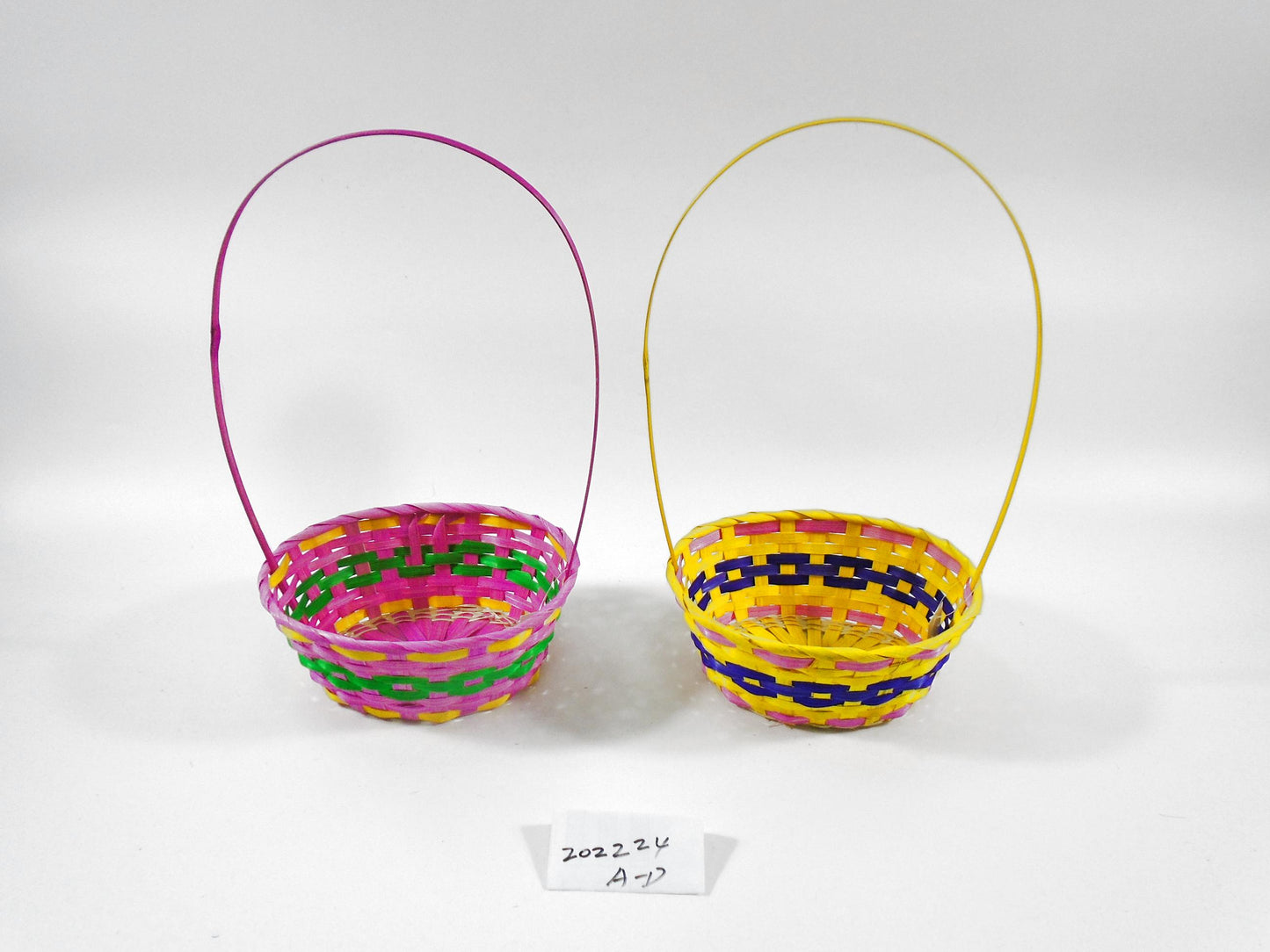 Bamboo Hand Made Basket (202224)