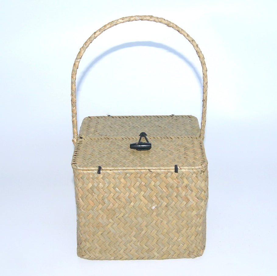 Seagrass Hand Made Basket (9603-2)