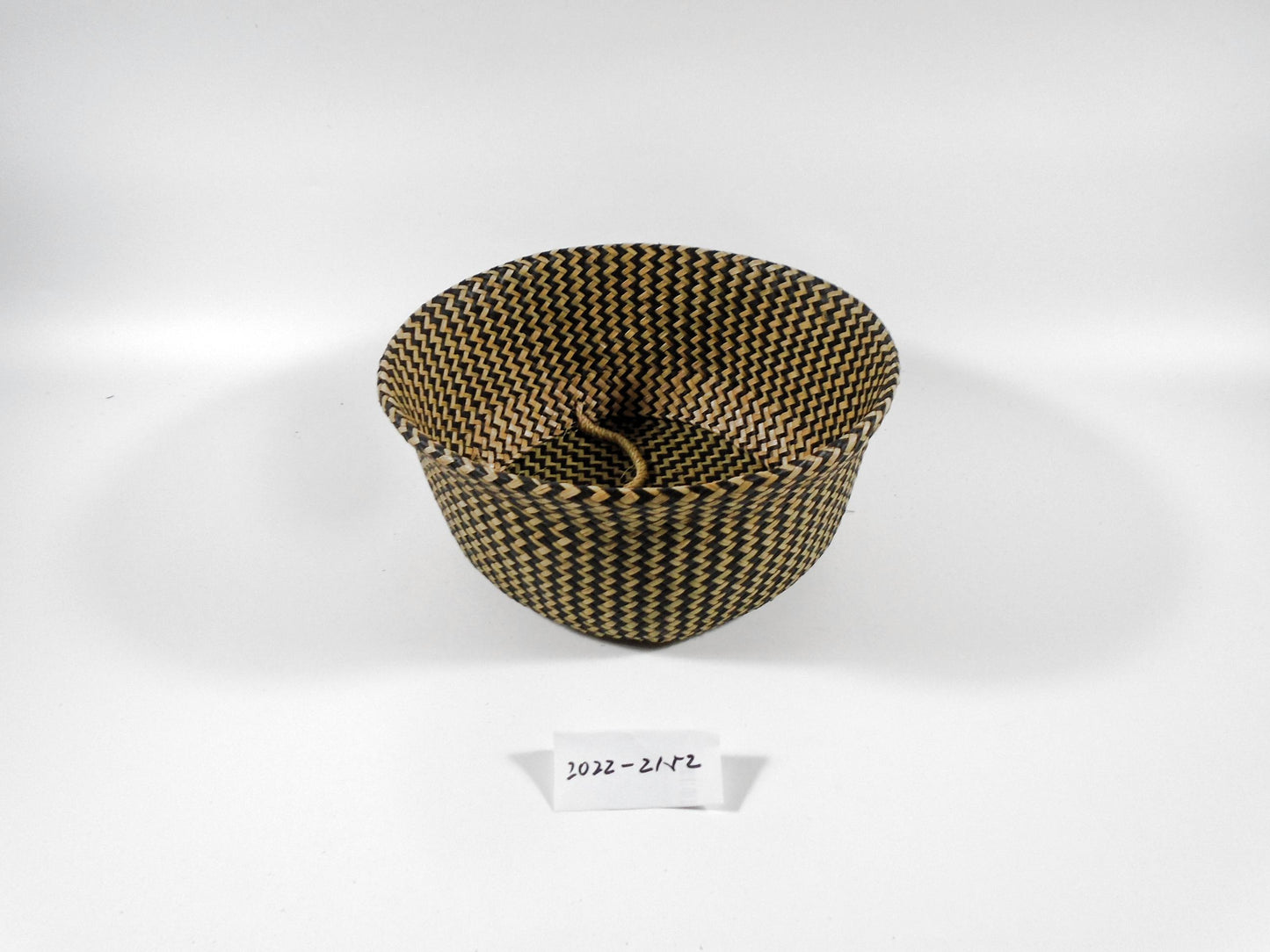 Seagrass Hand Made Basket (2022-2152)